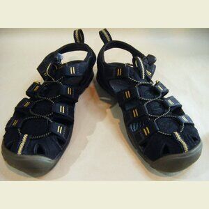 Keen Clearwater CNX Active Sandal Shoe Size 6